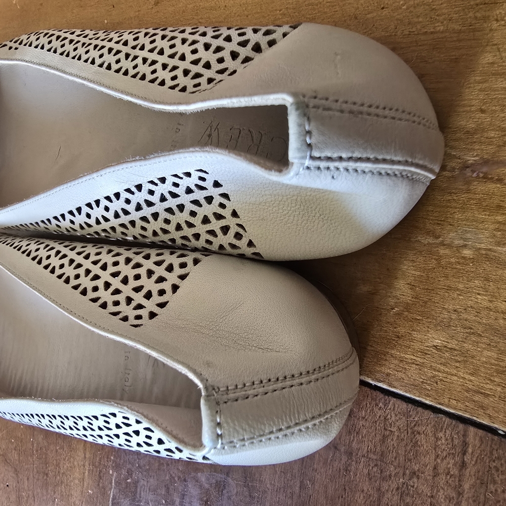 Womens J Crew Beige Flats Sz 6 - Picture 4 of 4